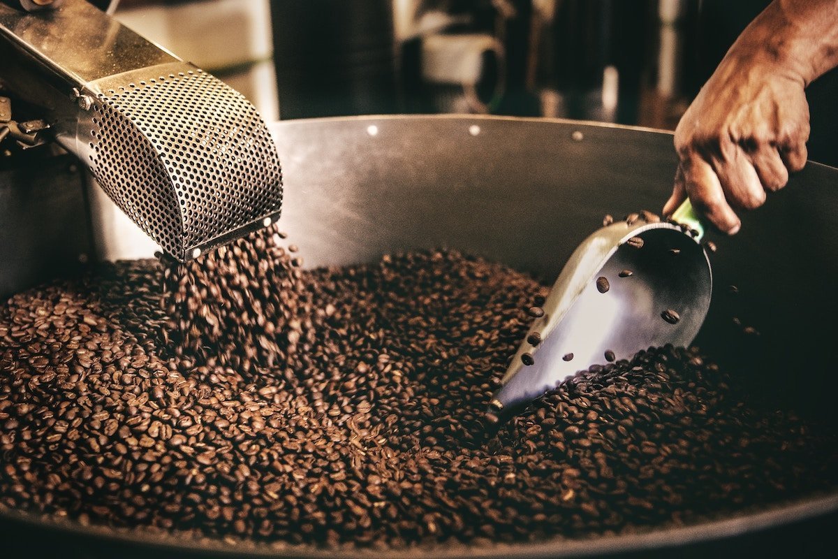 Single Origin Coffee vs. Blends Explained - Ember Coffee Co.